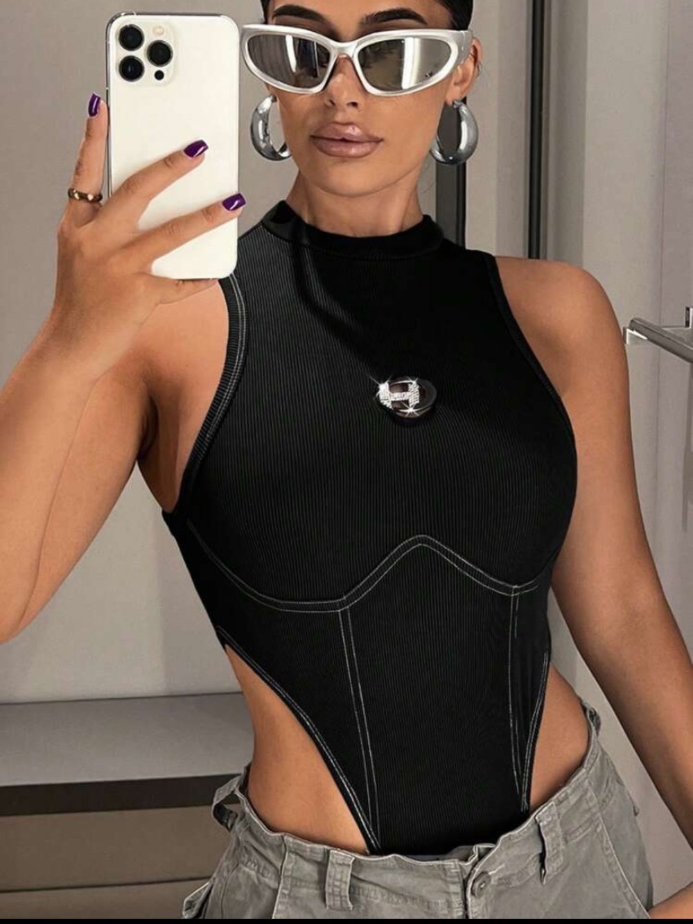 SHEIN Black Ribbed Sleeveless High-Cut Bodysuit with Contrast Stitching